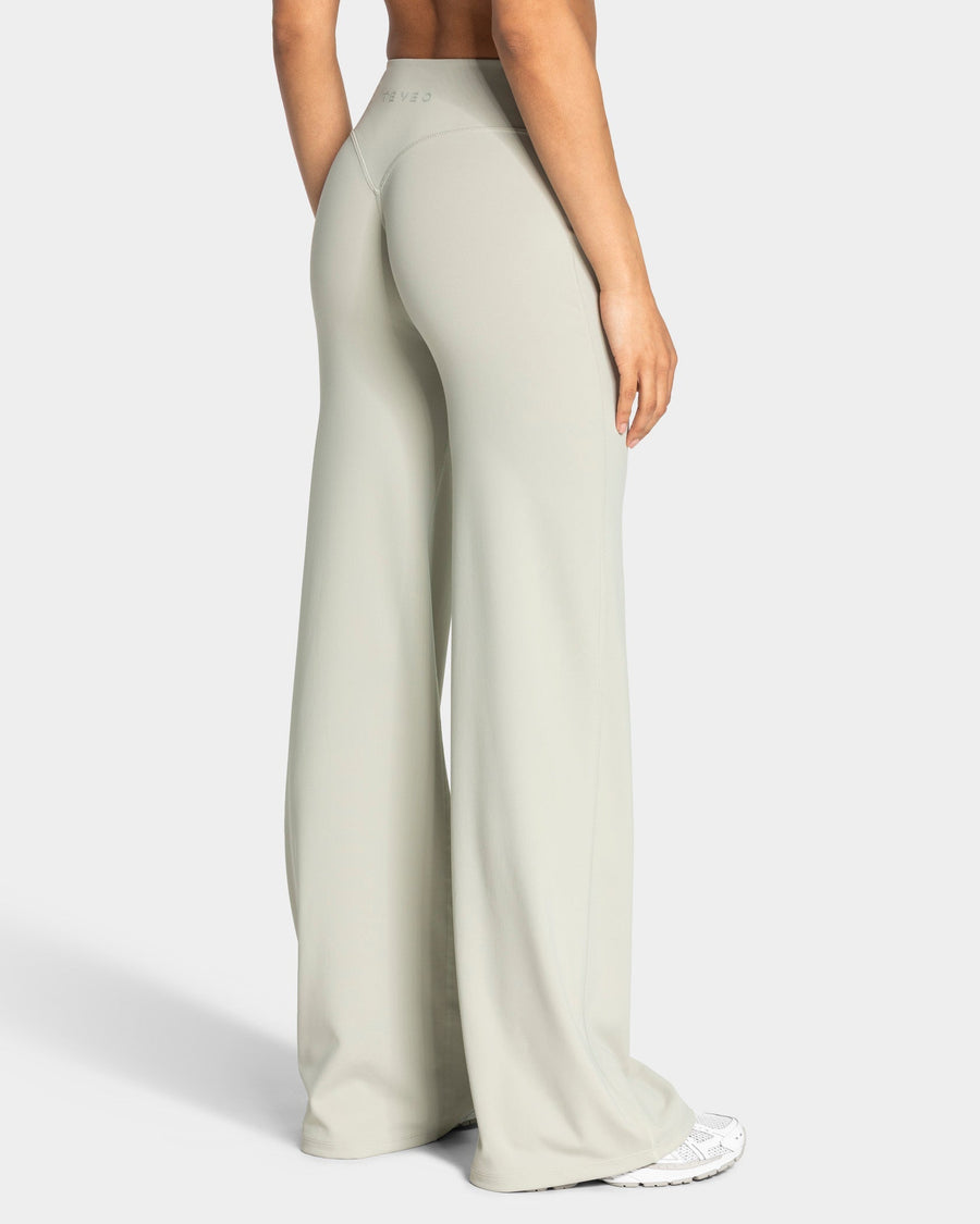 Allrounder Straight Leg Pants Regular "Pistachio"