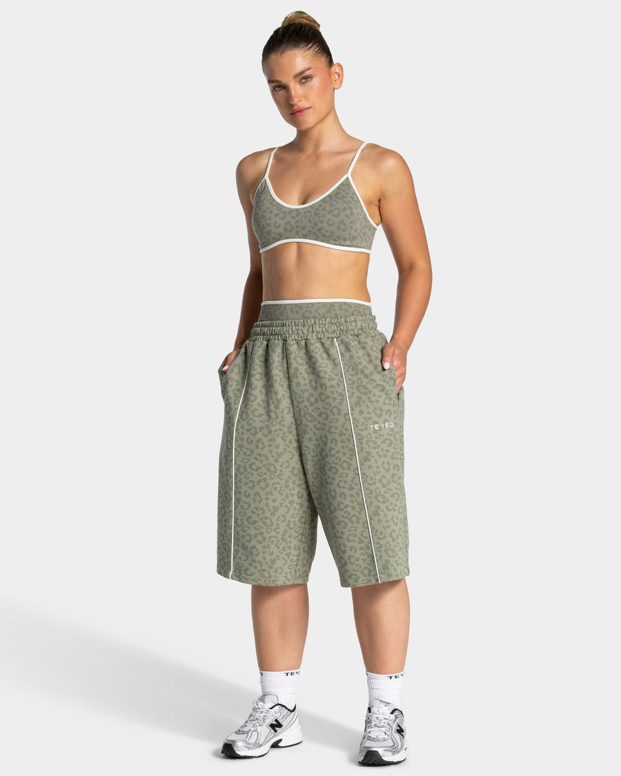 Contrastline Oversized Jorts "Leo Khaki"