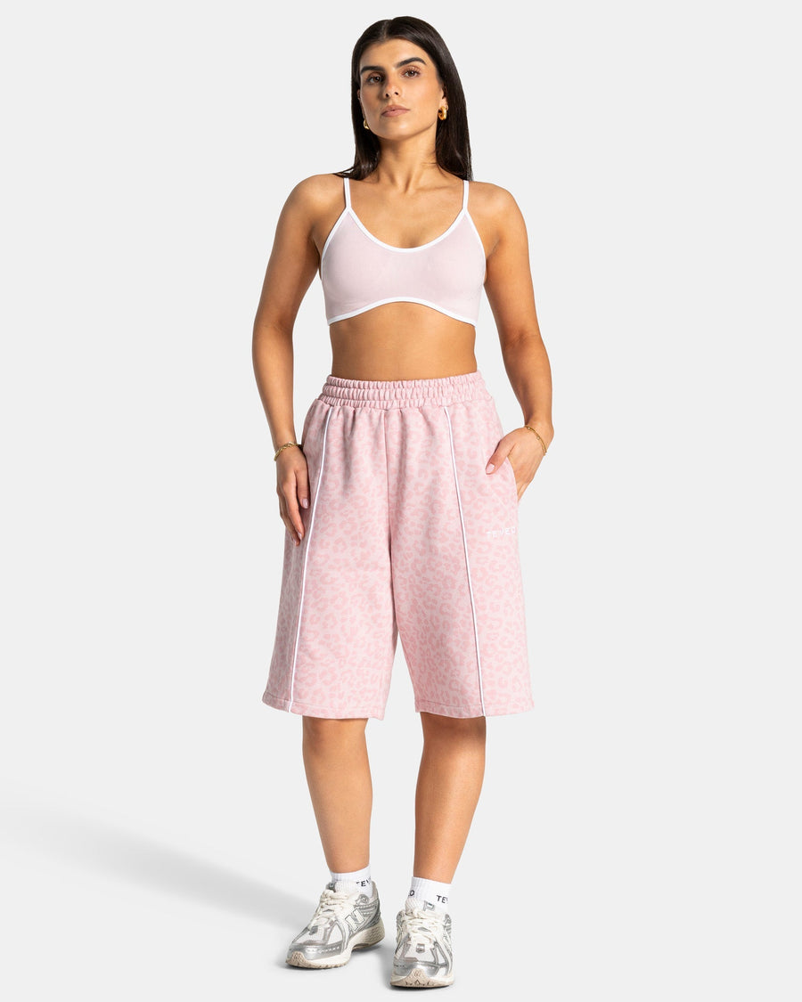 Contrastline Oversized Jorts "Leo Rosa"