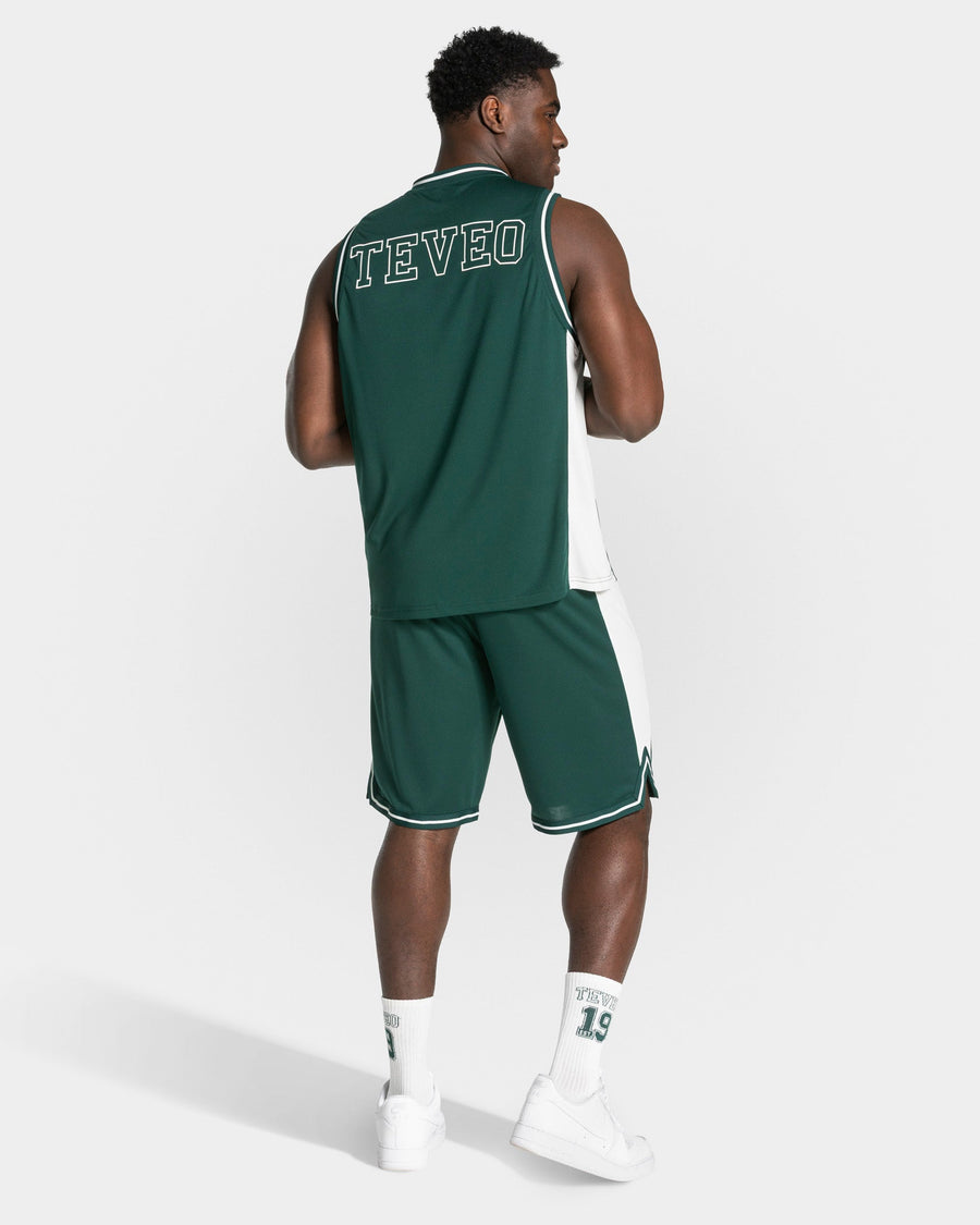 Football Shorts 9 Inch "Dunkelgrün"
