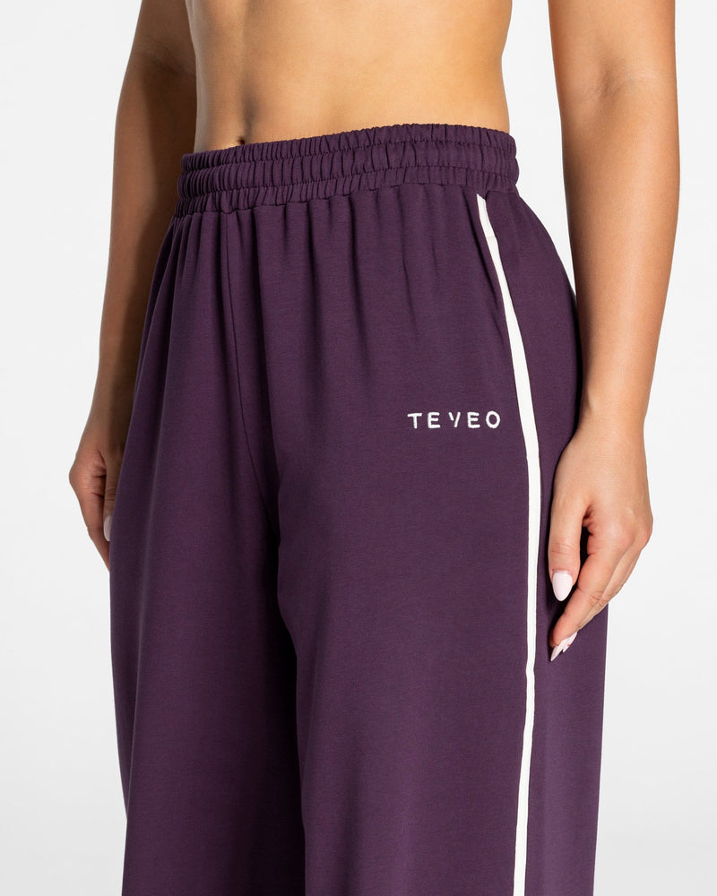 Soft Wide Leg Jogger Regular "Blackberry"