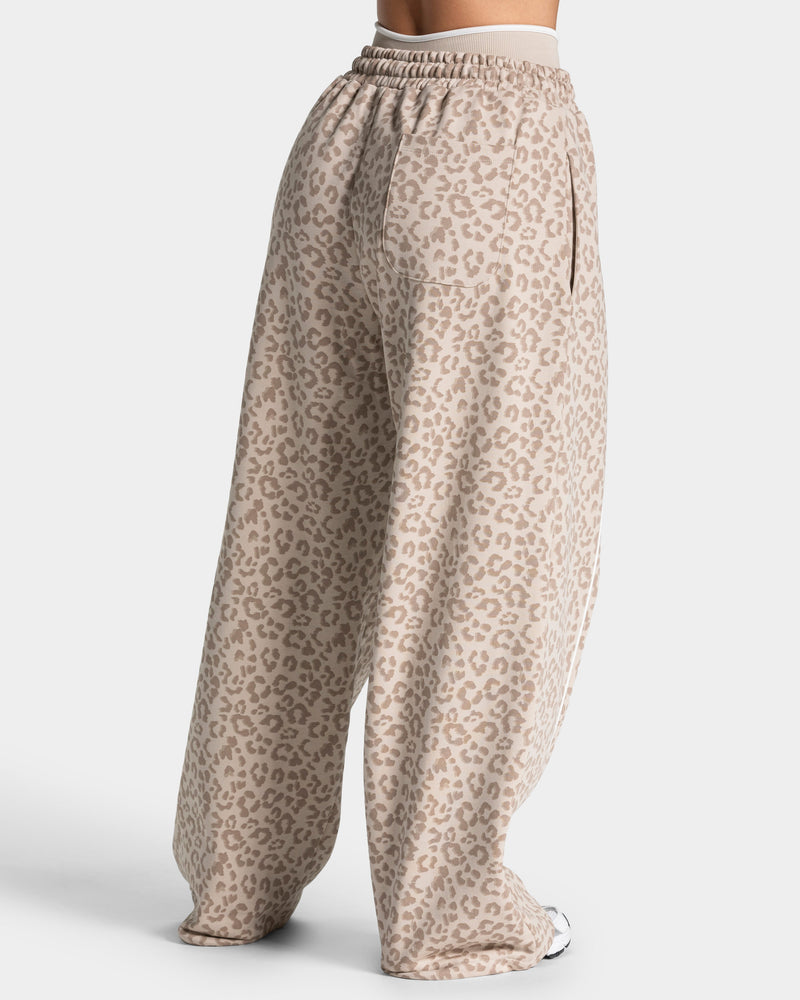 Contrastline Wide Leg Jogger "Leo Cream"