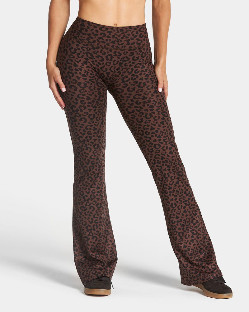 Allrounder Flared Leggings Regular Leo Walnut